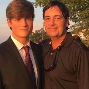 Meet your Posher, Sam